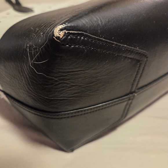 DISNEY Kate Spade Polka Dot Minnie Mouse Tote Bag - Black and White reversable. - Picture 7 of 9